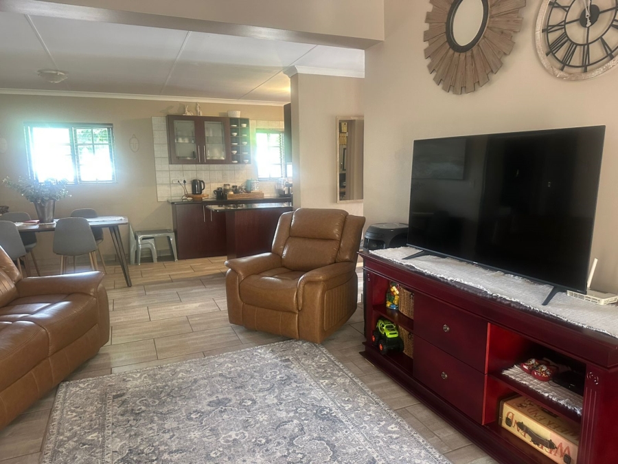 2 Bedroom Property for Sale in Waterval East North West